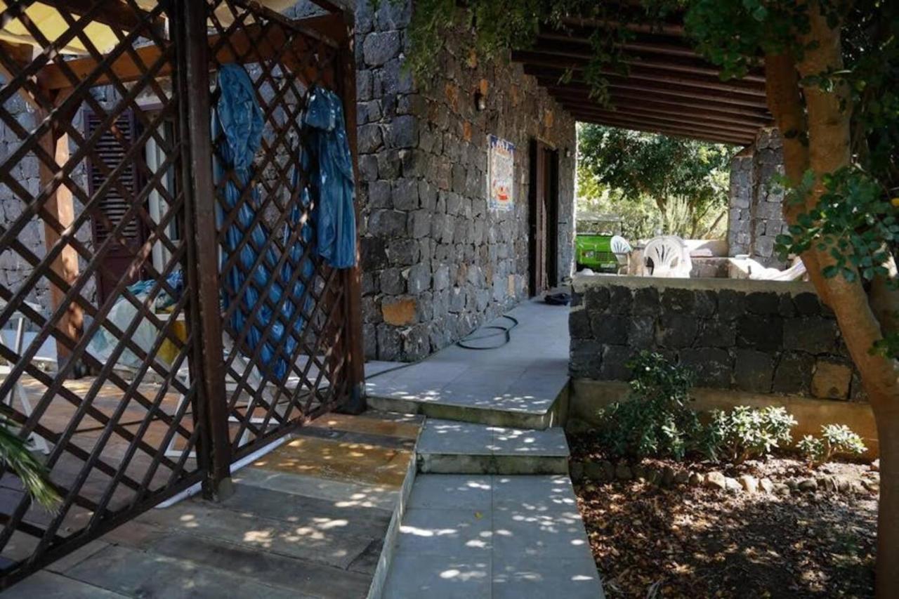 Вилла Casa Delle Palme Устика Экстерьер фото