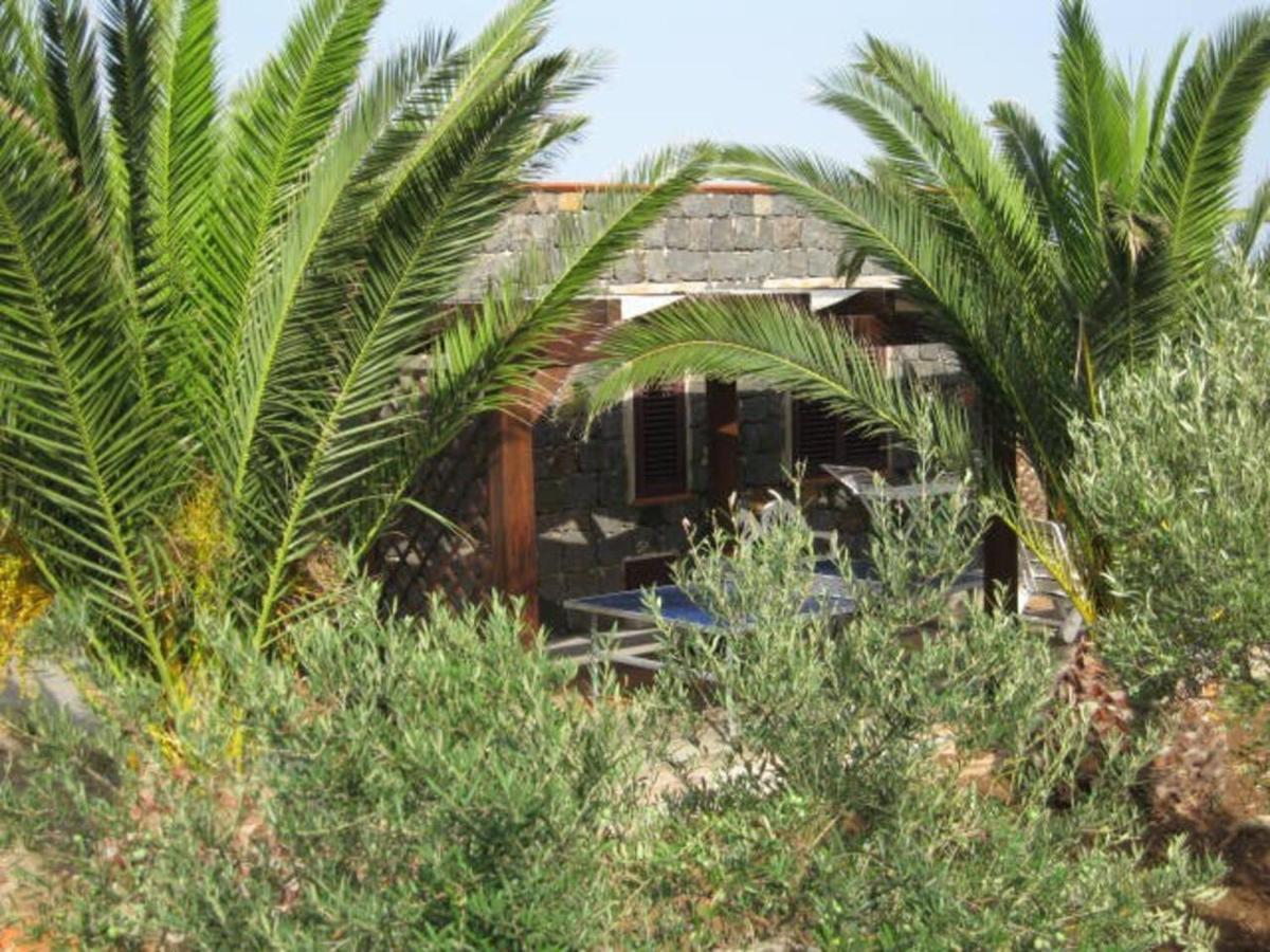 Вилла Casa Delle Palme Устика Экстерьер фото